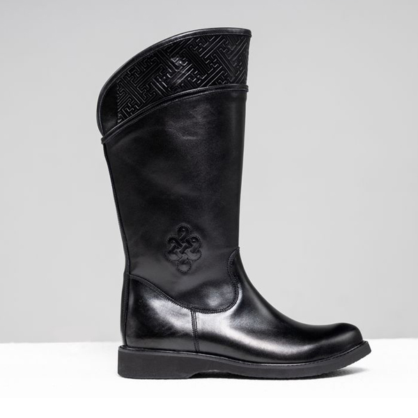 Y-520 Эрэгтэй үндэсний загвартай гутал